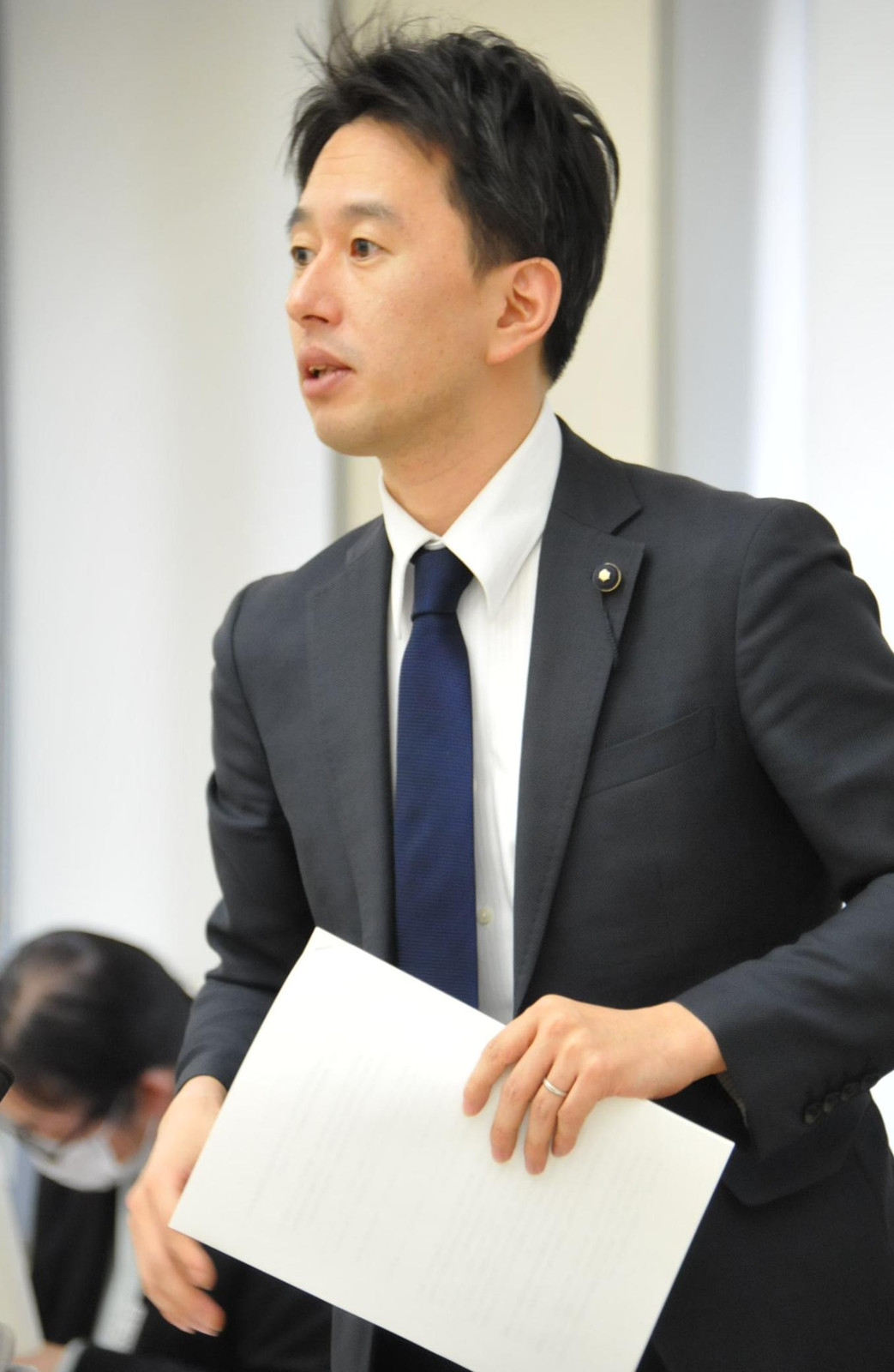 白石たみお都議